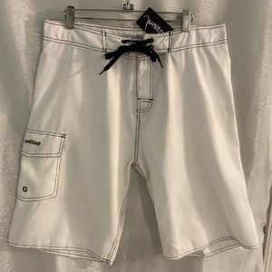 Shorts, white